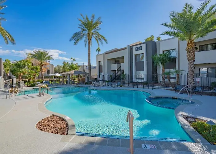 Near Papago Park With Pool Gym Balcony Wd Parking Scottsdale