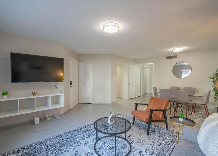 Near Papago Park With Pool Gym Balcony Wd Parking * Scottsdale